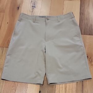 Ben Hogan Tan Flat Front Khaki Shorts Classic Style Size 32